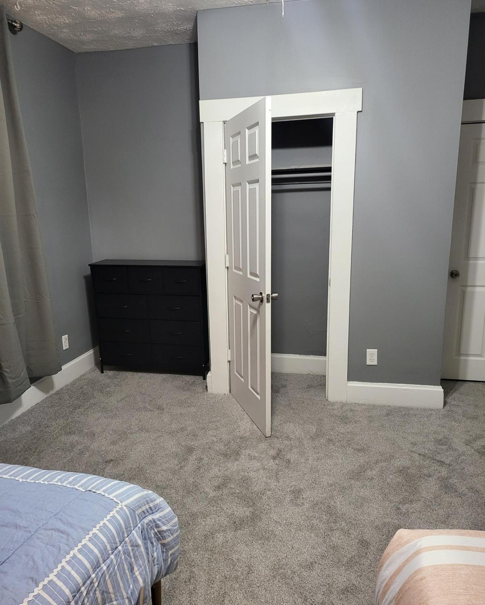 Guest Room With Two Double Beds In Columbus Oh, Airport Location Buitenkant foto